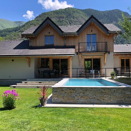 Chalet Barbara With Swimming Pool In The Heart Of Oisans เลอบูร์-เดอัวซ็อง ภายนอก รูปภาพ