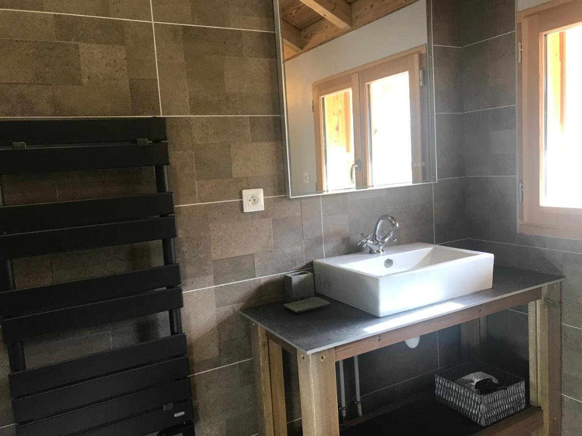 Chalet Barbara With Swimming Pool In The Heart Of Oisans เลอบูร์-เดอัวซ็อง ภายนอก รูปภาพ